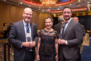 Photo of (from left to right): Jeff Nankivell, Canadian Consul General to Hong Kong; Barbara Dick, Assistant Vice-President, Alumni Relations, University of Toronto; Professor Patrick Gunning. 